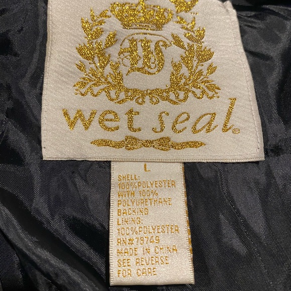 Young women’s Jr black n white plaid jacket. Dbl breasted perf for fall size L - Picture 12 of 13